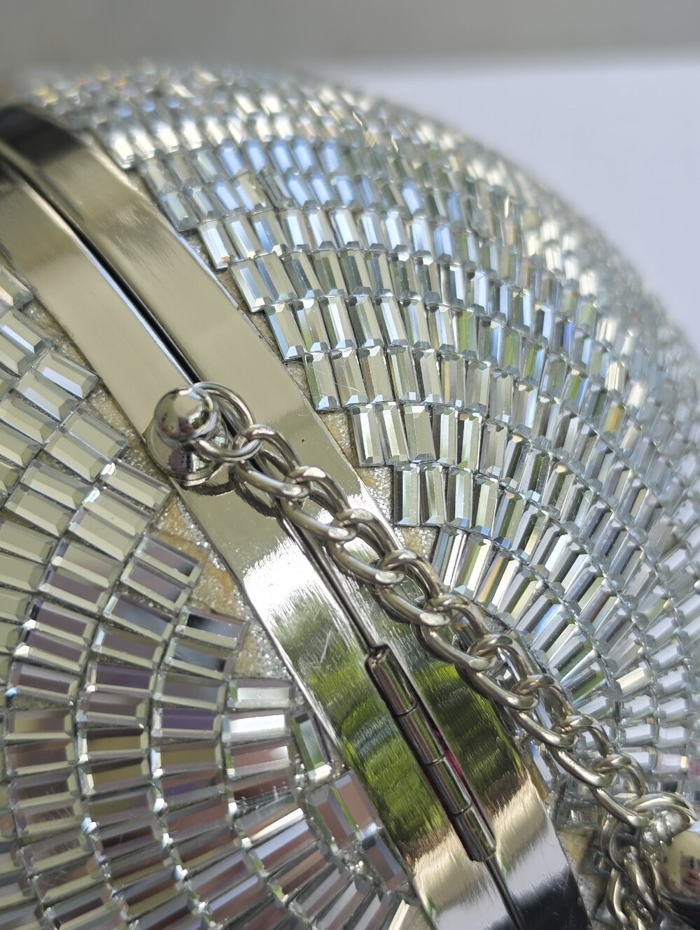 Betsey Johnson - Dancing Queen - Silver Disco Ball Evening Bag with Chain - Picture 10 of 12
